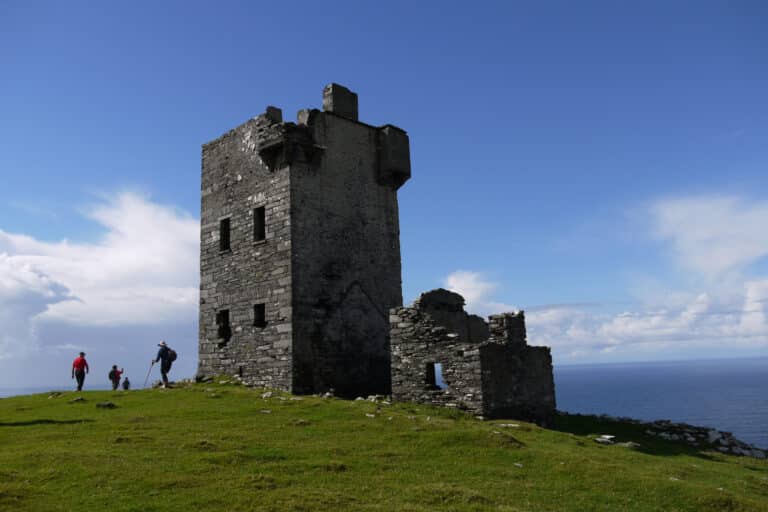 Beara Way, Tower