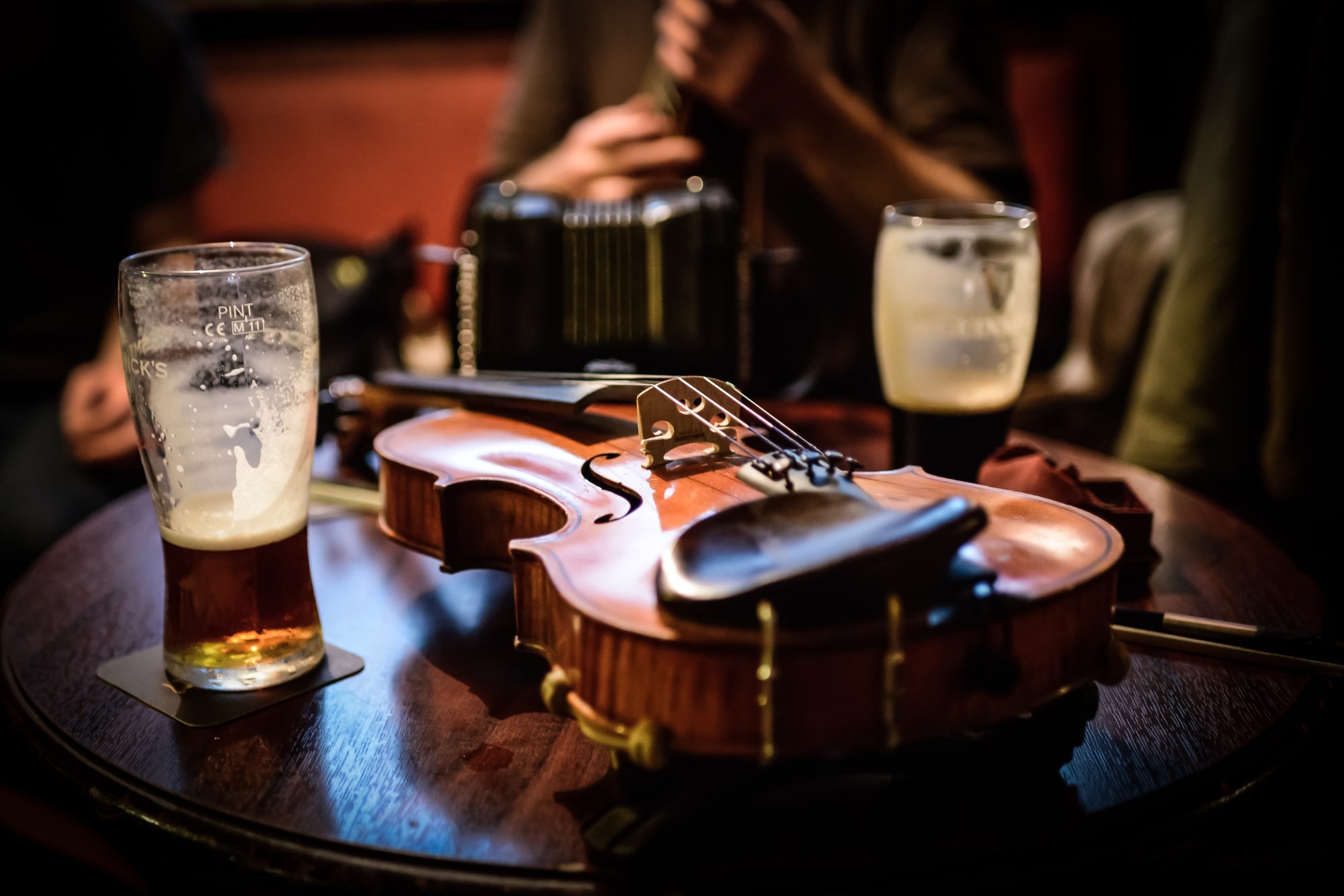Ireland guided tour photo of pub and Irish music