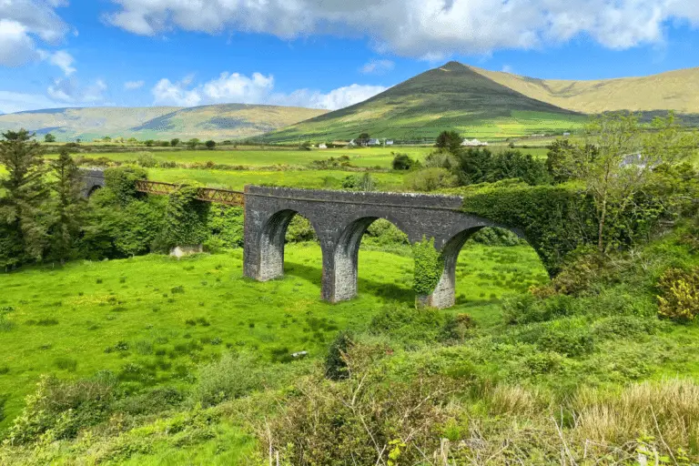 dingle hiking stone bridge