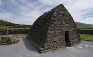 Dingle Way Gallarus1
