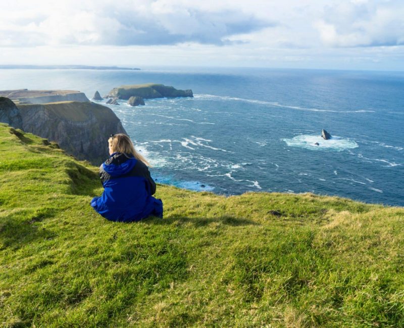 WAW Carrowteigue Hiker Sitting scaled