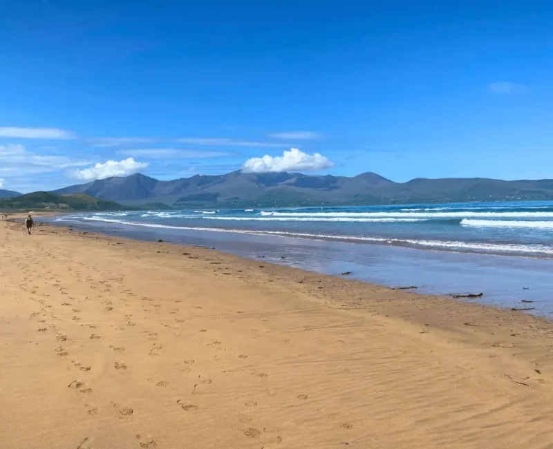 hiking dingle beach